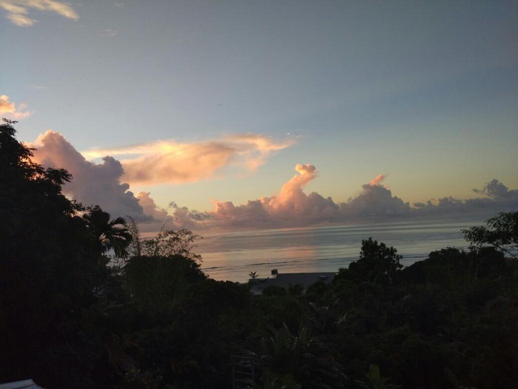 Seybreeze Villa Anse Royale Bagian luar foto